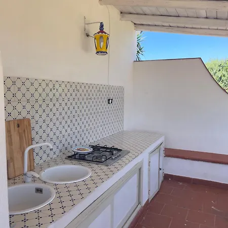 Paso Villa Isola di Ustica